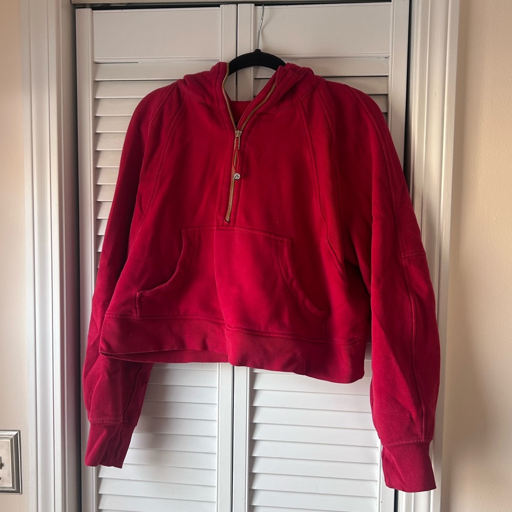 Lululemon Scuba OS Crop Hoodie Dark Red/Gold details M/L